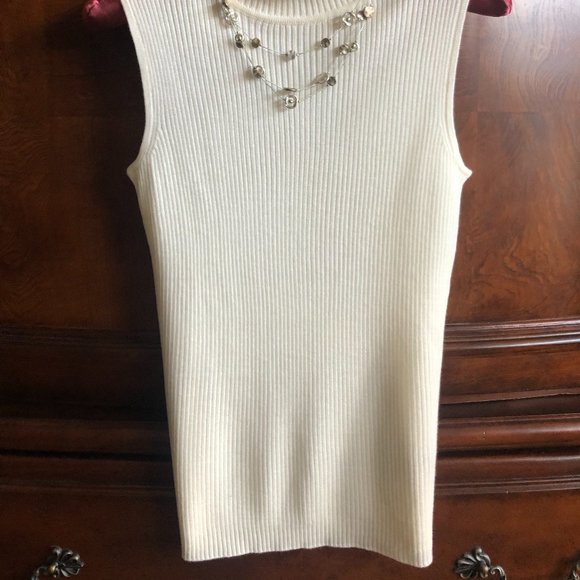 Knit Top - Tank - Picture 2 of 6